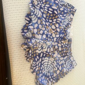 Lilly Pulitzer Blue and Gold Skorts with Feminine Flowy Design